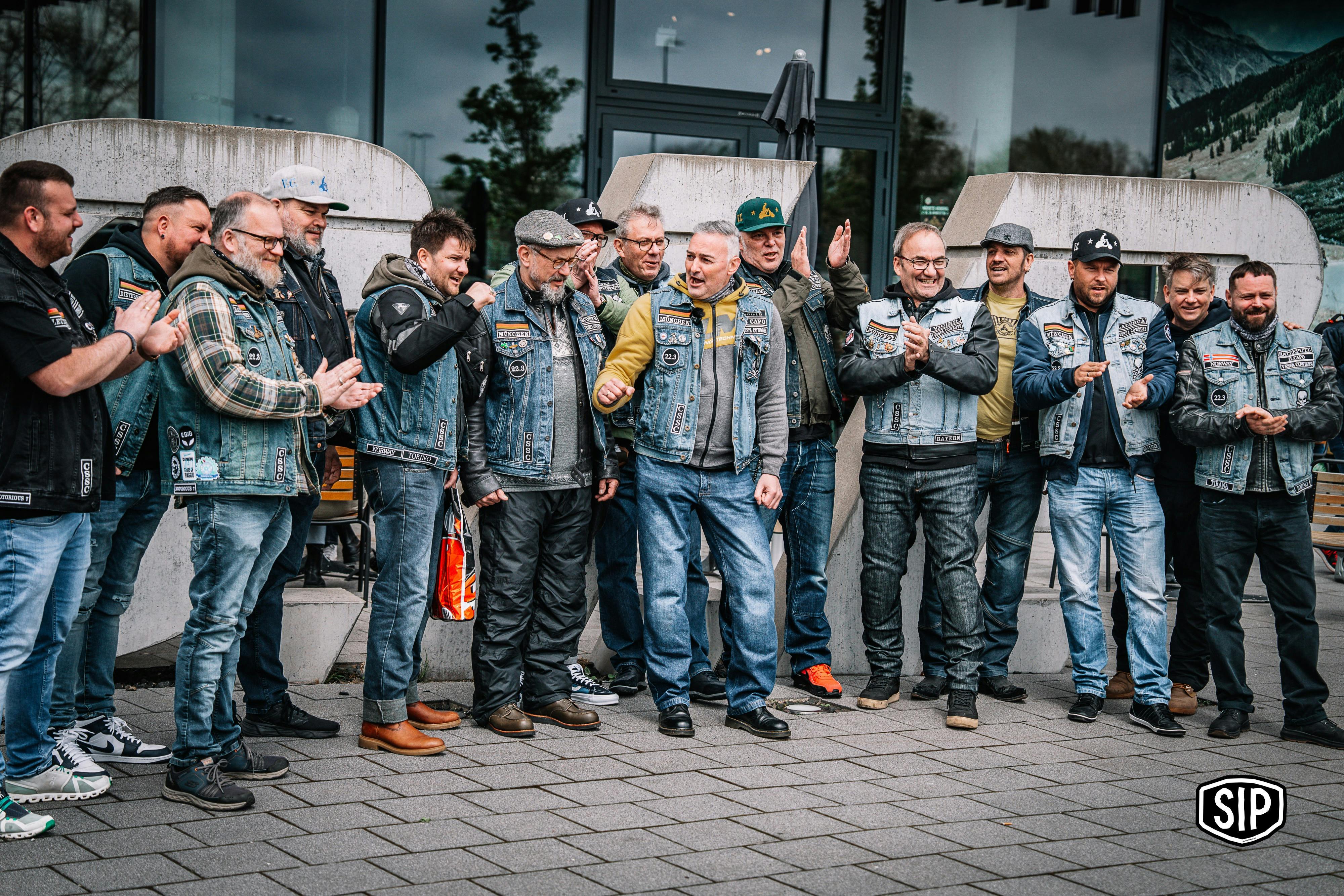Vespa Cowboys